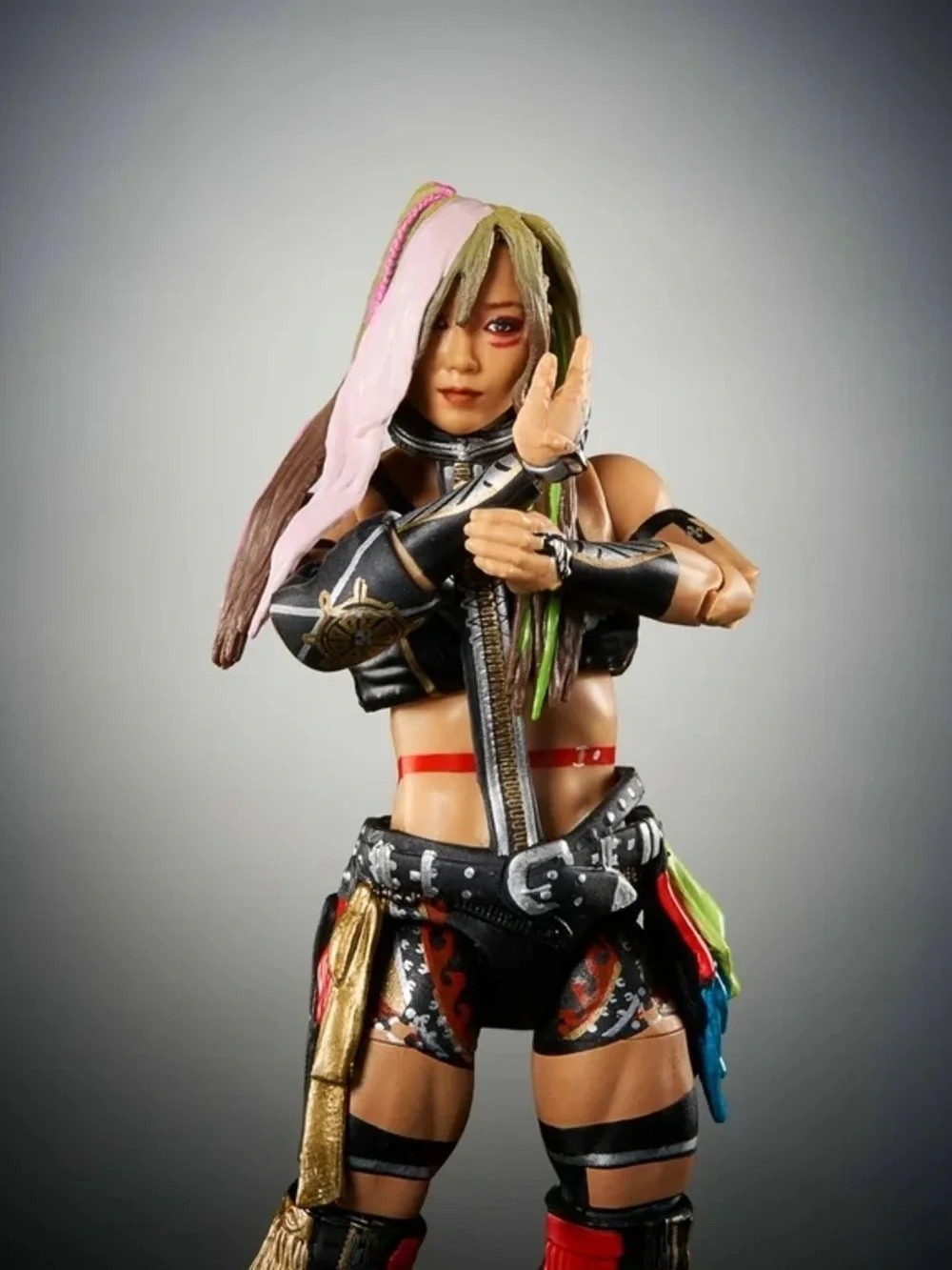 NIB WWE Elite Series 115 Kairi Sane Articulated Collectible Action Figure